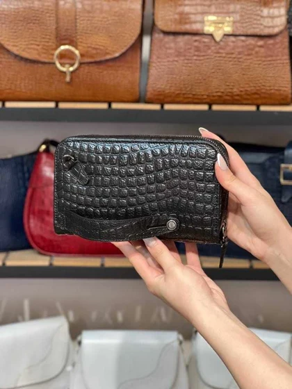 کیف چرم دستی مردانه مشکی سنگی چرم اصل گاوی