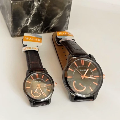 ست ساعت کلاسیک WALAR – قاب مشکی، جزئیات رزگلد و بند چرم قهوه‌ای تیره (Couple Set)