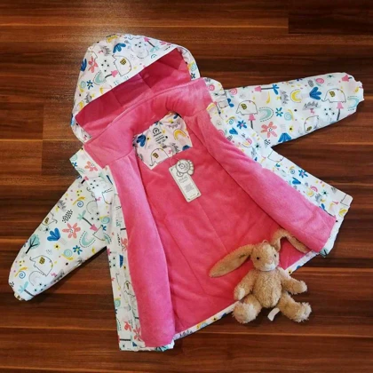 کاپشن فیلی دخترانه داخل صورتی