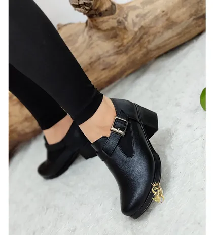 کفش طبی زنانه مدل چوکا سگک پیک کد 99987