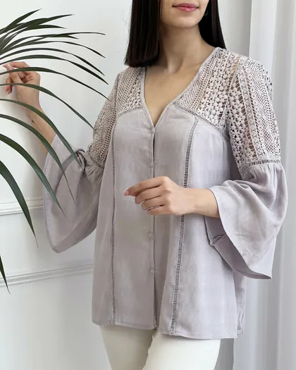 شومیز کاروینا
