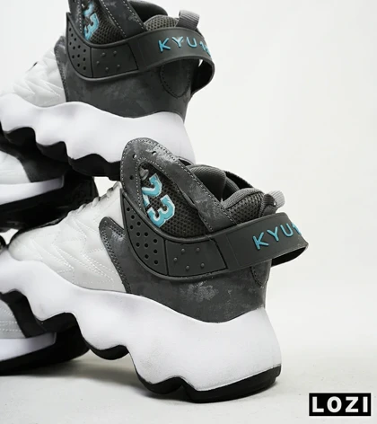 کفش کتانی ساق‌دار مردانه سفید طوسی Nike air jordan 23