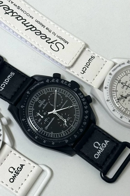 ساعت امگا سواچ ماه مشکی Omega Swatch to the Moon