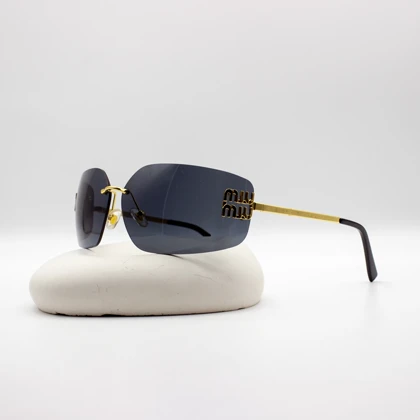 عینک آفتابی زنانه میو میو miu miu مدل Mua51s