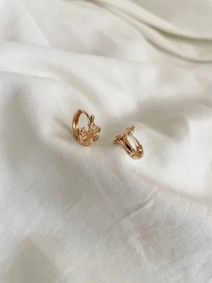 گوشواره حلقه‌ای طرح برف