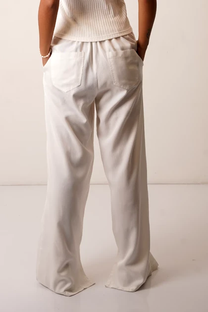 شلوار بغل چاک‌دار کتان زنانه