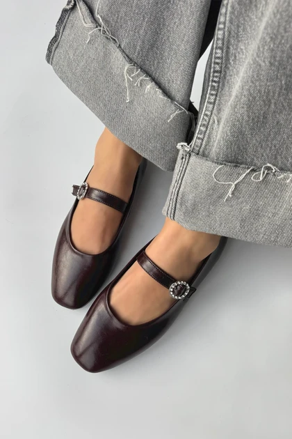 کالج زنانه straswans straswans