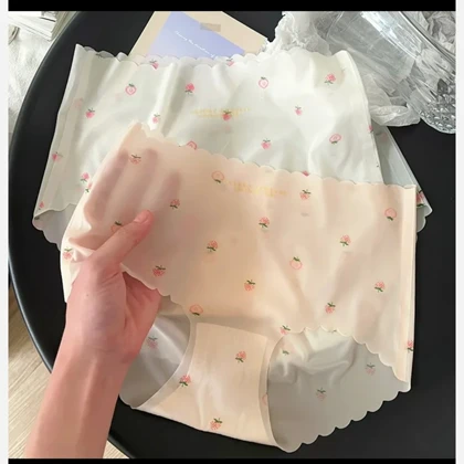 شورت لیزری توت فرنگی