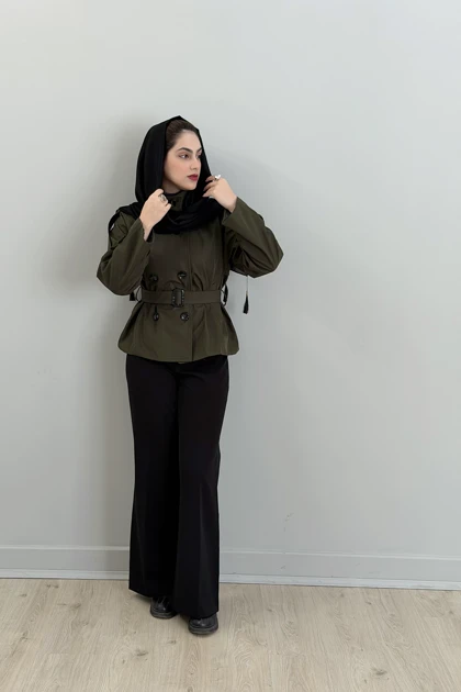 بارانی یقه ایستاده