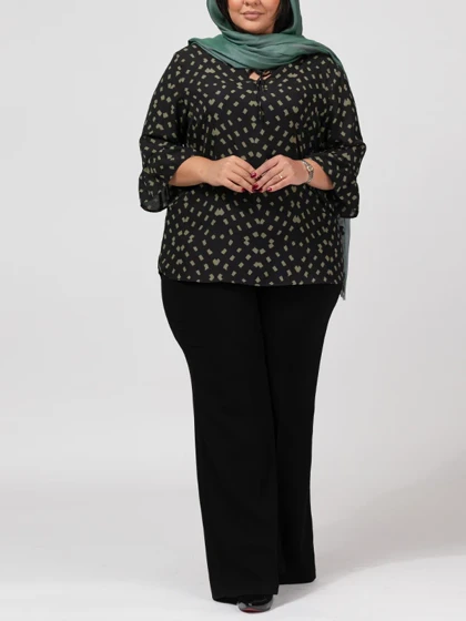 بلوز زنانه سایز بزرگ آستین سه ربع کرپ 40108