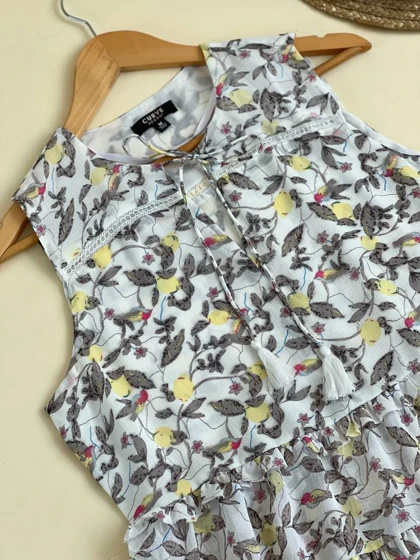 تاپ حریر تک‌رنگ منگوله‌دار کد 1988