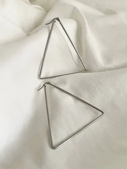 گوشواره مثلث
