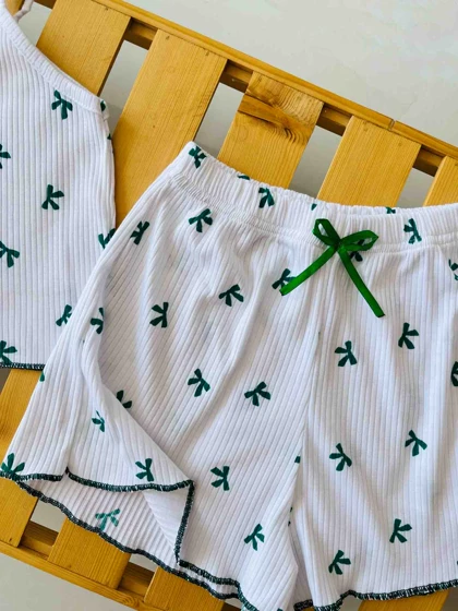 ست لباس راحتی تاپ و شورتک دخترانه و زنانه