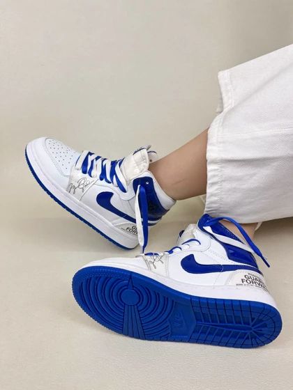 کتانی ونس زنانه ساق‌دار ایر جردن 1 امضا شیکاگو کینگ بلو 1 NIKE AIR JORDAN کد 912