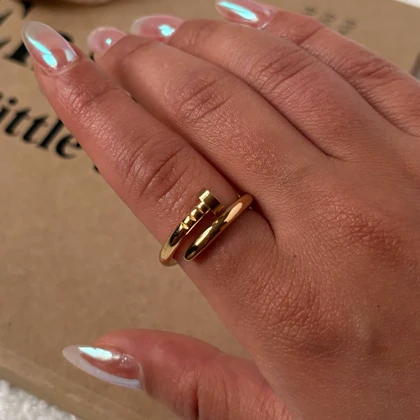 انگشتر طرح کارتیر میخ