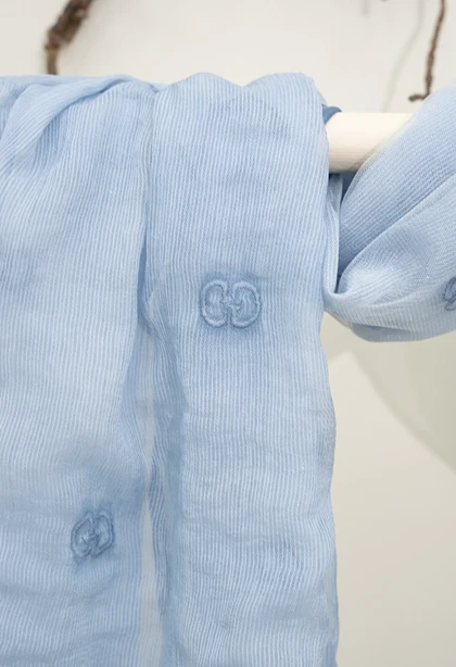 شال تور dior