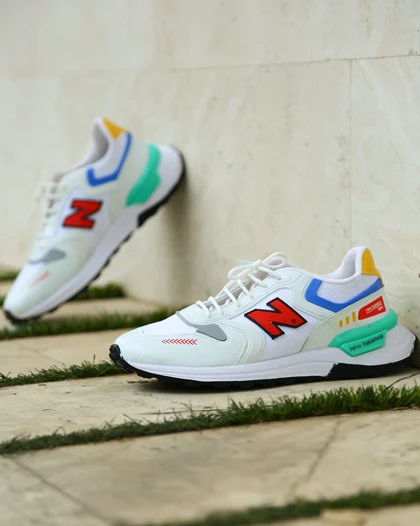 کفش مردانه New balance مدل Pires (سفید)