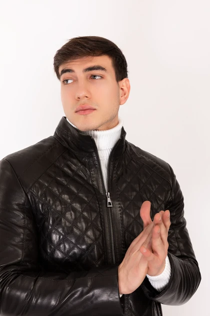 کت و کاپشن مردانه new-venture-gian-ferre-solid-leather