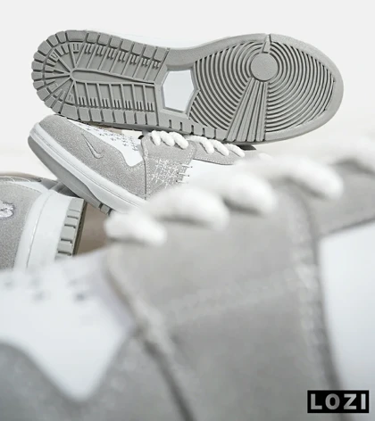کفش کتانی مردانه و زنانه طوسی سفید نایک NIKE jordan Vodoo