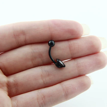 پیرسینگ ناف ساده