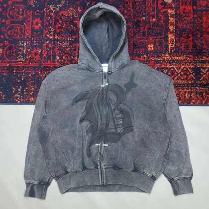 سویشرت اولد اسکول از bershka کد 242