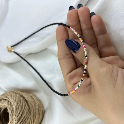 گردنبند زنانه مهره‌ای مدل رنگین طرح تابستانی رنگی