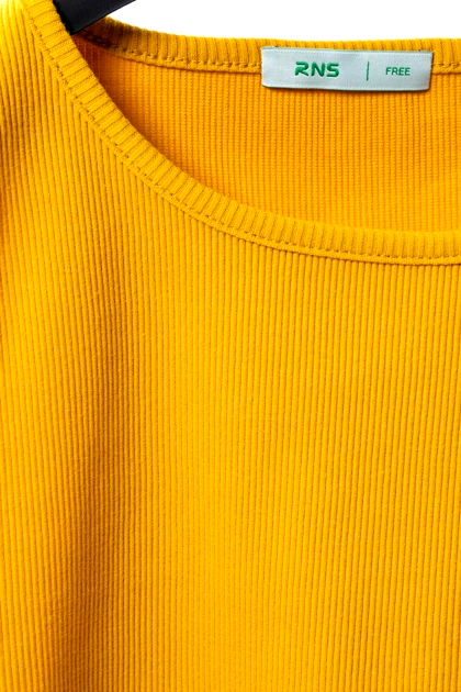 نیم‌تنه حلقه‌ای کشبافت زنانه