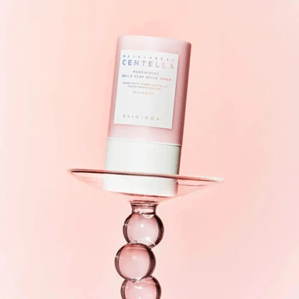 ماسک استیکی خاک رس کنترل منافذ سنتلا ماداگاسکار SKIN 1004 حجم 27 گرم