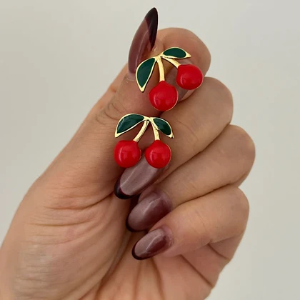 گوشواره زنانه مینیمال آلبالو کد 900