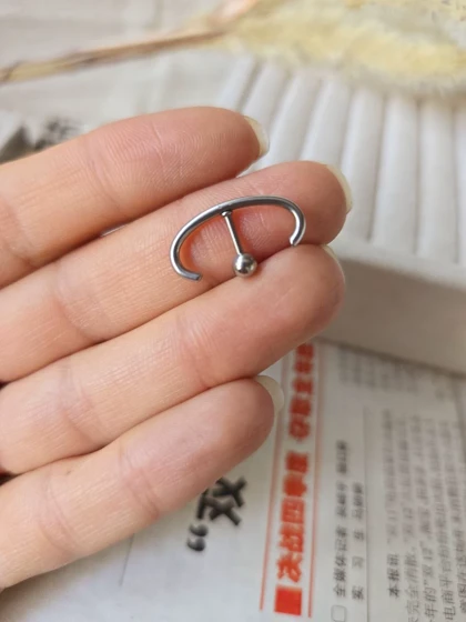 پیرسینگ گوش خاص