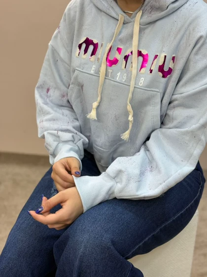 هودی میو میو هولوگرامی