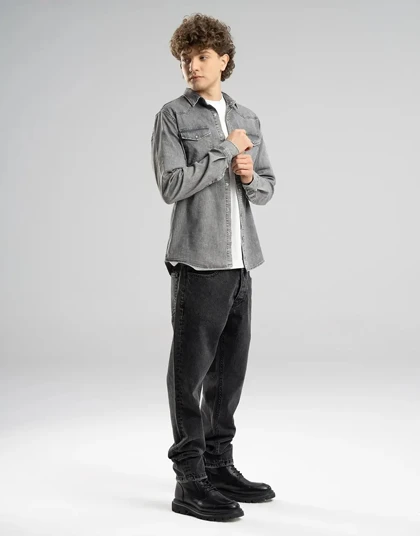 جین دو جیب دکمه پرچی