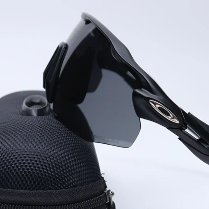 عینک برند OAKLEY کد 181393