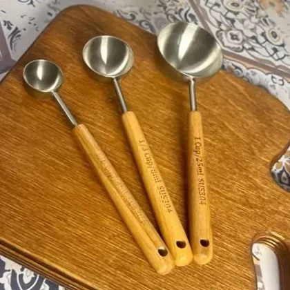 پیمانه استیل سیلور دسته چوب در 3سایز