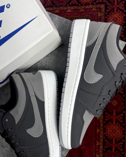 کتانی جردن وان