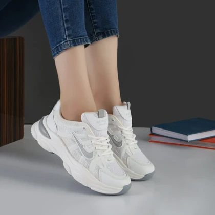 کفش و کتانی زنانه مدل نایک NIKE رنگ سفید طوسی