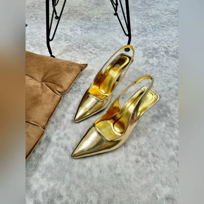 پاشنه ورنی 7 سانت – کد 1666