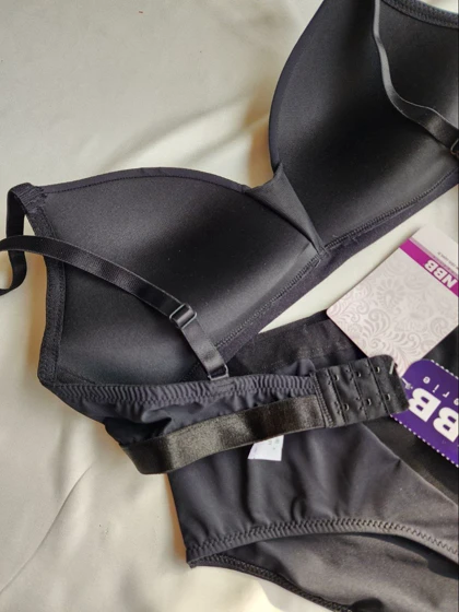 ست شورت و سوتین اسفنجی بدون فنر NBB کد: 4776