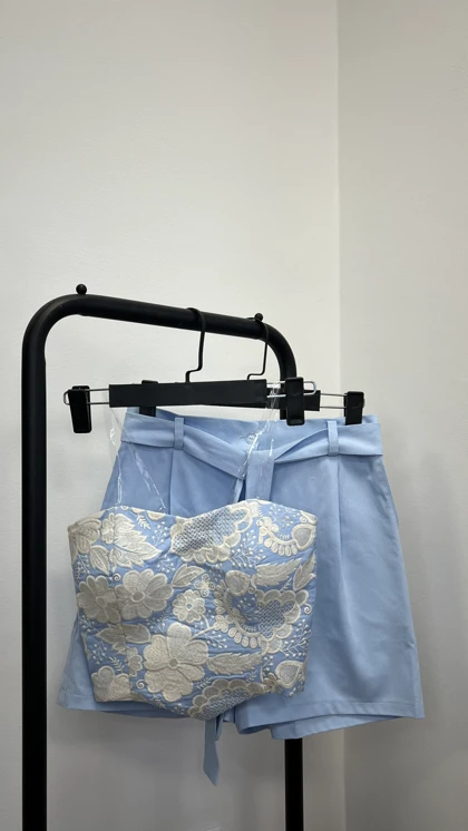 کراپ Flor