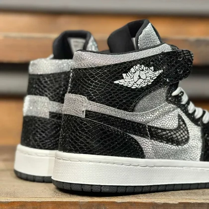 کتانی زنانه جردن وان ساق‌دار رترو شاین