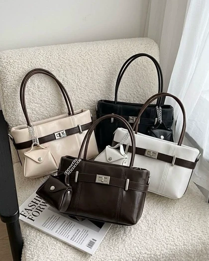 کیف زنانه کمربندی نیوانا