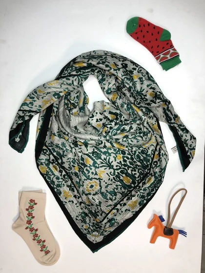 روسری نخ گل پاییزه