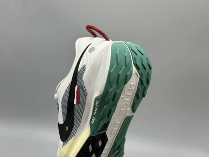 کتانی نایکی پگاسوز تریل 5 سفید سبز/Nike Trail 5