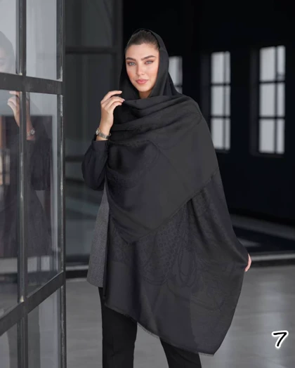 شال مشکی ژاکارد
