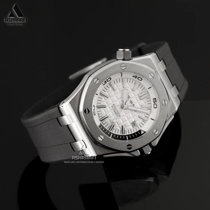 ساعت‌ای پی بند پلاستیکی Audemars Piguet Royal Oak Offshore SW1