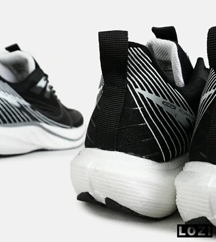 کفش کتانی مردانه و زنانه مشکی سفید نایک NIKE lab Zoom Fly 'sp مدل 7256