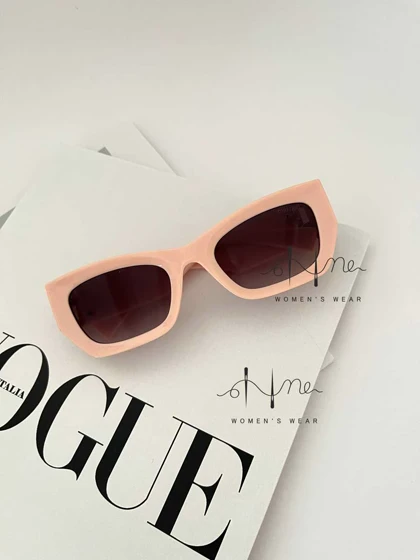 عینک MIU MIU