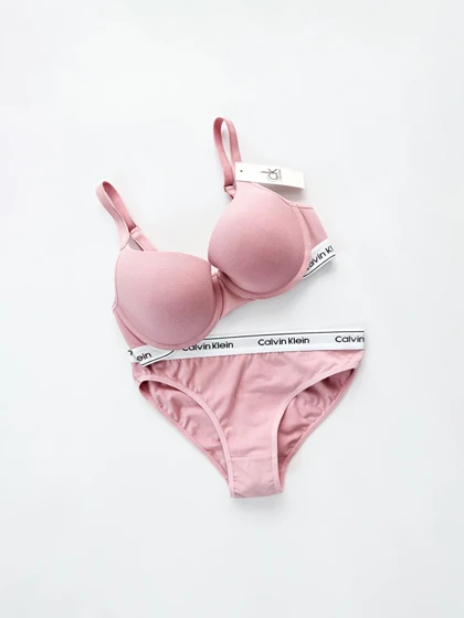 ست شورت اسلیپ و سوتین فنر دار کلوین کلاین Calvin Klein