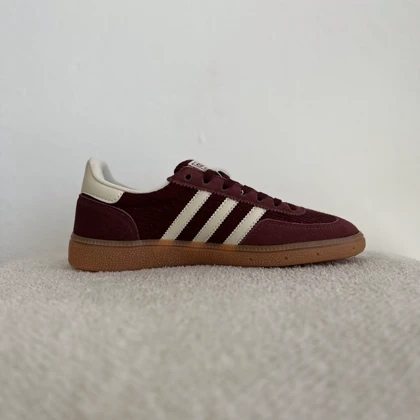 اسپزیال زرشکی کبریتی