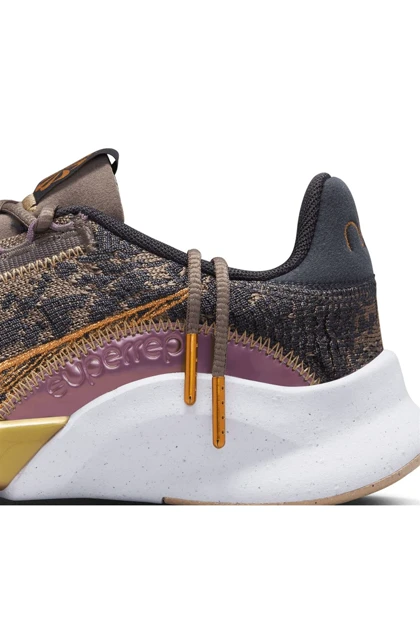 کفش پیاده روی مردانه اورجینال نایک nike